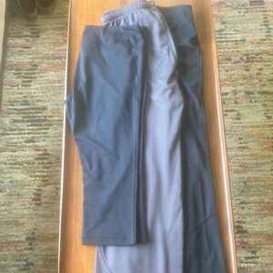 Underarmour workout pants lot